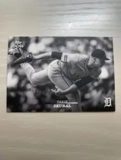 Topps Black & White Baseball スクーバル