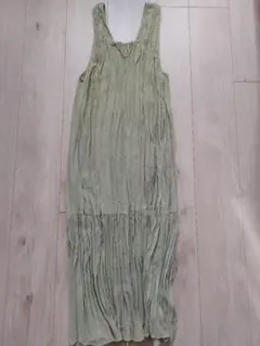 LOWRYS FARM オリーブグリーン キャミワンピース
