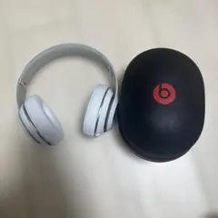 beats studio wireless ヘッドホン 白赤　B0501のサムネイル