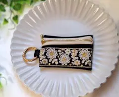 Item thumbnail for item bcb014a7-6bb6-46eb-b7f5-352e36b685aa