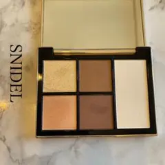 スナイデル フェイススタイリスト 02