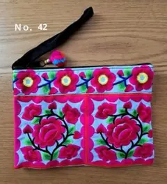 ポーチ 刺繍 タイ 民族 赤 ピンク