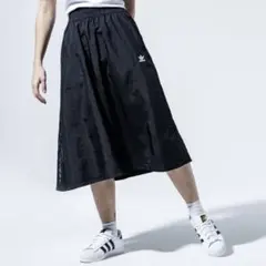 アディダスオリジナルス　スカート　サイズS〜M 訳あり