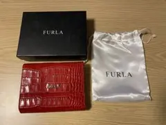 正規品 FURLA 赤 二つ折り財布