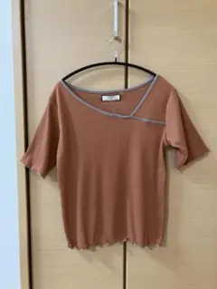 URBANITY カットソー　Tシャツ　新品未使用