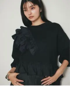 【新品•未開封】アシメフリルカットプルオーバー