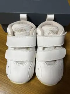 asics ベビー　スニーカー　13cm