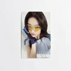 ILLIT NOT CUTE ANYMORE 封入 トレカ イロハ