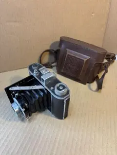 Item thumbnail for item 92aa775c-e211-4d82-97b9-04c5a454f5f5