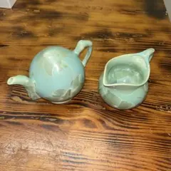 台湾茶器　結晶甜桃 桃型急須と茶海と湯呑3個のセット