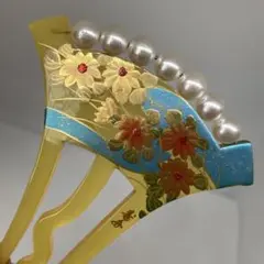 020306 寿舟　結婚式　樹脂　鼈甲白甲風　金蒔絵菊に流水　バチ型　かんざし