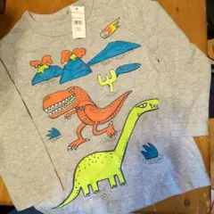 新品ベビーギャップ恐竜プリント 長袖Tシャツ グレー100