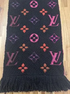 ルイヴィトン　マフラー　ロゴマニア