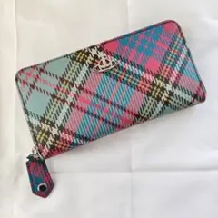 美品　 Vivienne Westwood ラウンドファスナー長財布　チェック