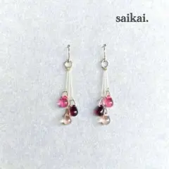 [1155]ティアドロップとワイヤーの3粒ピアス ピンク レッド ハンドメイド