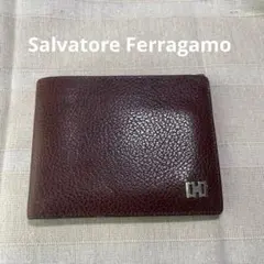 Salvatore Ferragamo 二つ折り　財布