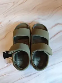 Nike Calm Sandal Medium Oliveのサムネイル