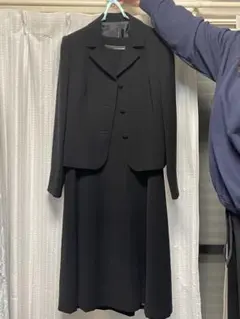 礼服　ブラックドレスとジャケットセット