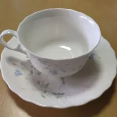 NARUMI ボーンチャイナ ティーカップセット