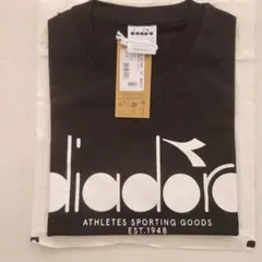 diadora 黒 ロゴプリントTシャツ Mサイズのサムネイル