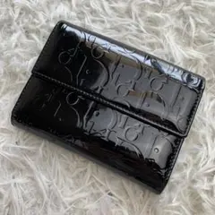【極美品】ディオール 三つ折り財布 エナメル 総柄のサムネイル