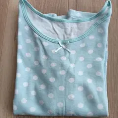 水玉模様の長袖アンダーシャツ 綿100%