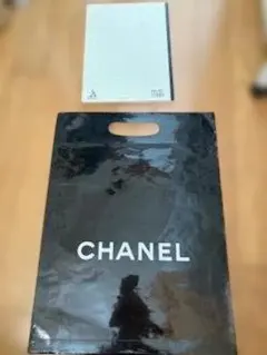 CHANEL ショッピングバッグ