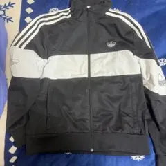 adidas トラックジャケット ブラック ホワイト