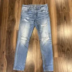 AMERICAN EAGLE アメリカンイーグル　デニム　ダメージジーンズ