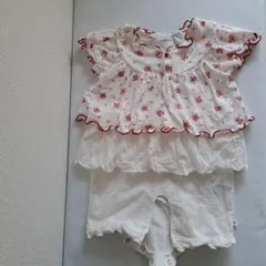 BeBe reduction フリルロンパース