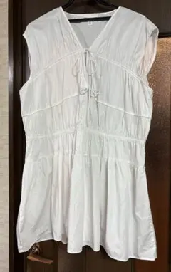 平日割10/10まで！ H &M ホワイト ノースリーブドレス