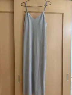 r・p・s プリーツキャミワンピース ライトグレー　Mサイズ