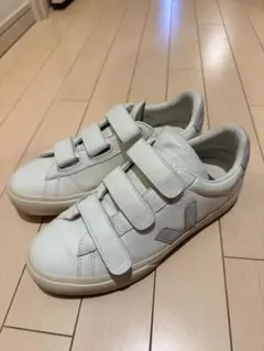 VEJA ベルクロ スニーカー ホワイト