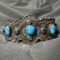 ナバホ族 バングル 天然トルコ石(本物ターコイズ) 6石 インディアンジュエリー