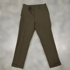 ユニクロ　感動パンツライト