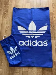 アディダス adidas ブランケット ひざ掛け　140×120cm