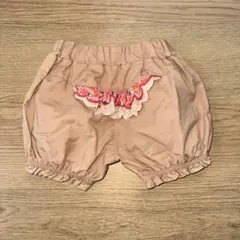 フリル付きベージュショートパンツ