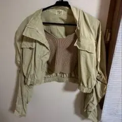 ベージュ クロップドジャケット　リブニットトップス セット　y2k