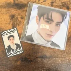 NCT2021 UNIVERSE A4フォト シャオジュン - メルカリ