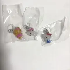 ハローキティ　めじるしアクセサリー