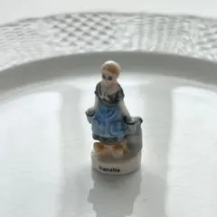 フェーブ フェーヴ 料理をする女性 フランスアンティーク ミニチュア 陶器