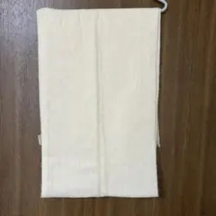 ユニクロ　INES DE LA FRESSANGEオフホワイト カシミヤマフラー