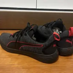 【超軽量】PUMA スニーカー　グレー/レッド 27.0cm