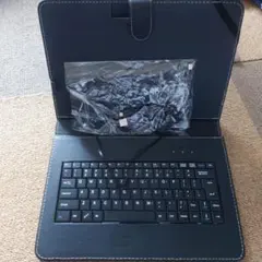 未使用 スマホ タブレット ケース付き キーボードのサムネイル
