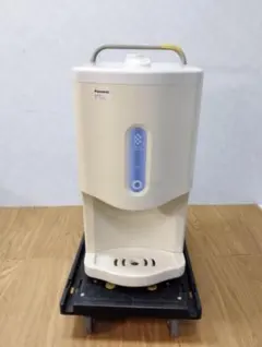 Panasonic ウォータークーラー SD-B185H - メルカリ