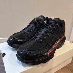 UNDEFEATED × Nike Air Max 95 SP 