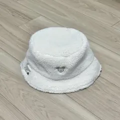 ディズニー　ボア バケハ　バケットハット　もこもこ　白　オフホワイト
