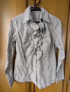 フリル付きチェック柄長袖ブラウス　13号