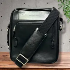 BURBERRY バーバリー　ショルダーバッグ　レザー　斜め掛け　ノバチェック