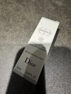 ディオール スノー エッセンス オブ ライト (薬用化粧水) 10mL